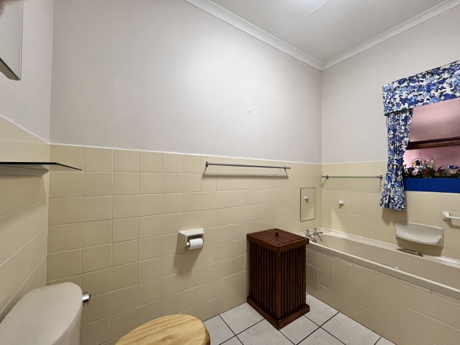 4 Bedroom Property for Sale in Dana Bay Western Cape